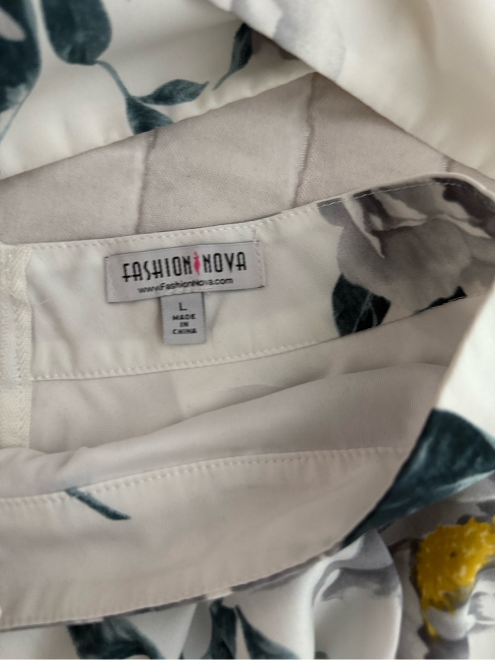 Fashion Nova White Floral Two-Piece Set with Gray and Yellow Details - Picture 3 of 3